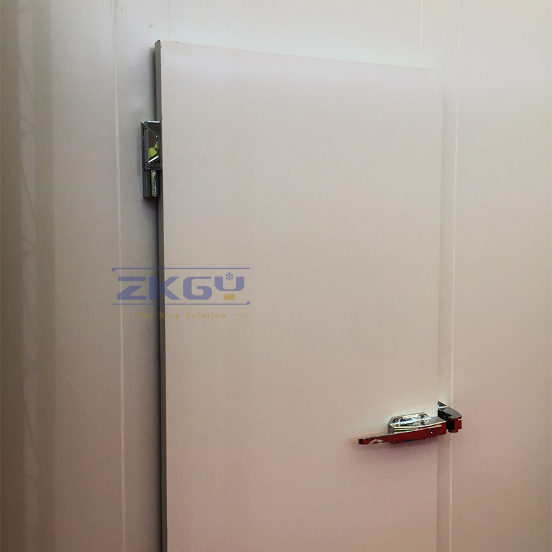 Semi Hermetic Sealing Hinged Door01